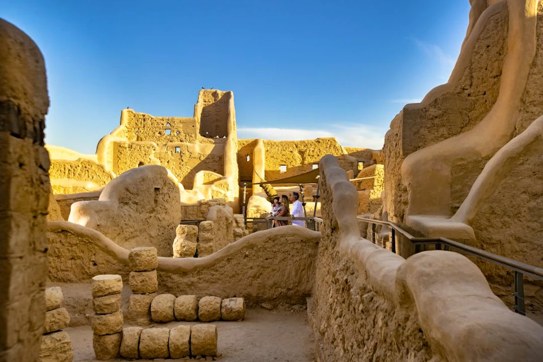 Riyadh : Diriyah Sightseeing Tour with Transfer Thrillark
